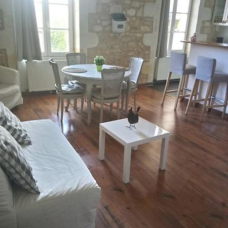 Appartamento Entre Estuaire Et Citadelle Blaye Esterno foto