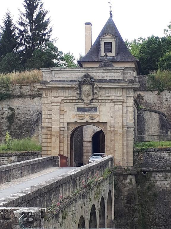Appartamento Entre Estuaire Et Citadelle Blaye Esterno foto